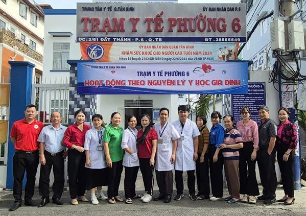 TIẾP TỤC CÔNG BỐ 5 TRẠM Y TẾ HOẠT ĐỘNG THEO NGUYÊN LÝ Y HỌC GIA ĐÌNH TẠI PHƯỜNG 4, PHƯỜNG 5, PHƯỜNG 6, PHƯỜNG 12 VÀ PHƯỜNG 14