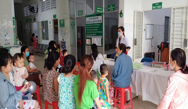 PHƯỜNG 15 TRIỂN KHAI CHIẾN DỊCH UỐNG VITAMIN A LIỀU CAO  ĐỢT 2 NĂM 2024