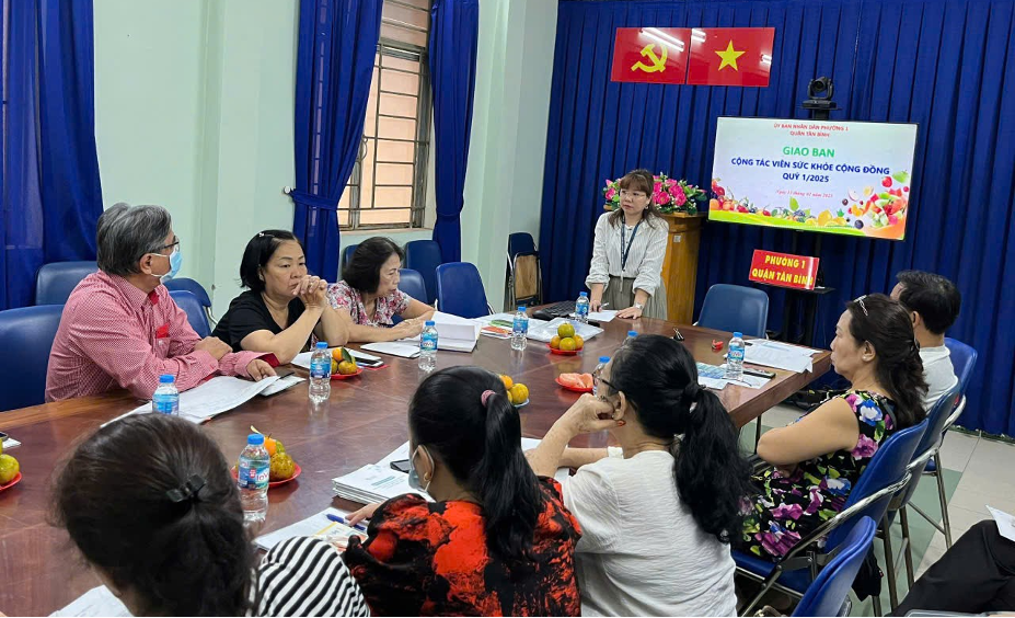 PHƯỜNG 1 TỔ CHỨC HỌP GIAO BAN  CỘNG TÁC VIÊN SỨC KHỎE CỘNG ĐỒNG NĂM 2025