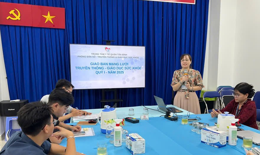 TRUNG TÂM Y TẾ TÂN BÌNH TỔ CHỨC HỌP GIAO BAN CÔNG TÁC  TRUYỂN THÔNG GIÁO DỤC SỨC KHỎE QUÝ I NĂM 2025