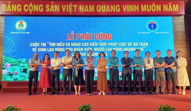 Phát động Tháng hành động về an toàn, vệ sinh lao động