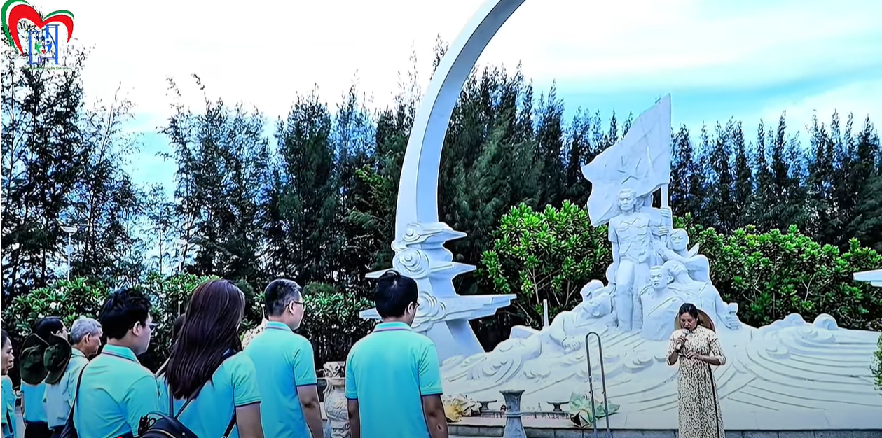 TTYT Tân Bình tổ chức chuyến thăm Địa chỉ đỏ: Về nguồn Tượng đài Chiến sĩ Gạc Ma năm 2025