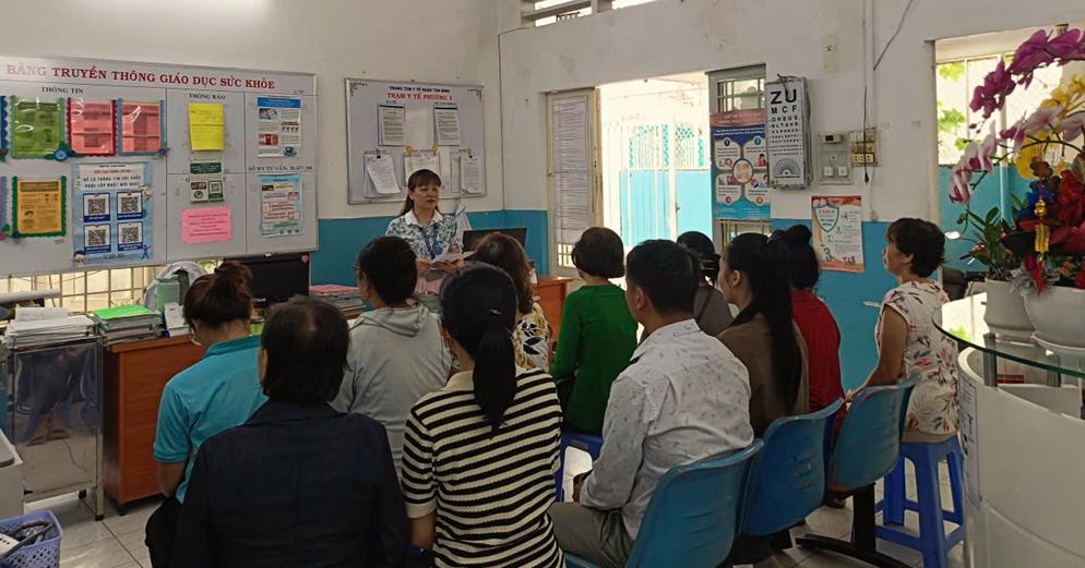 PHƯỜNG TÂN SƠN HOÀ TỔ CHỨC HỌP GIAO BAN CỘNG TÁC VIÊN SỨC KHỎE CỘNG ĐỒNG QUÝ III NĂM 2025