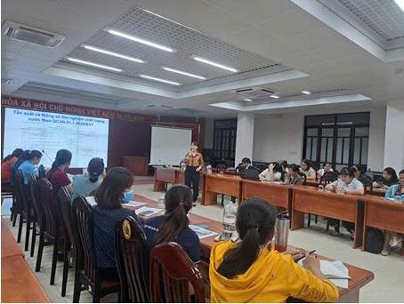 TRUNG TÂM Y TẾ KHU VỰC TÂN BÌNH TRIỂN KHAI TUYÊN TRUYỀN, PHỔ BIẾN QUY ĐỊNH CỦA PHÁP LUẬT VỀ ĐẢM BẢO AN TOÀN THỰC PHẨM TẠI CÁC TRƯỜNG HỌC  TRÊN ĐỊA BÀN PHƯỜNG TÂN BÌNH NĂM HỌC 2025-2026