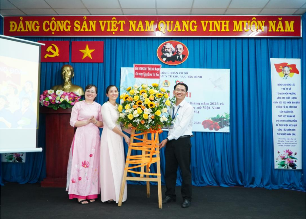 Công đoàn cơ sở Trung tâm Y tế khu vực Tân Bình tổ chức sơ kết hoạt động Công đoàn Cơ sở 9 tháng năm 2025 và họp mặt kỷ niệm 95 năm  Ngày thành lập Hội Liên hiệp Phụ nữ Việt Nam (20/10/1930 - 20/10/2025)