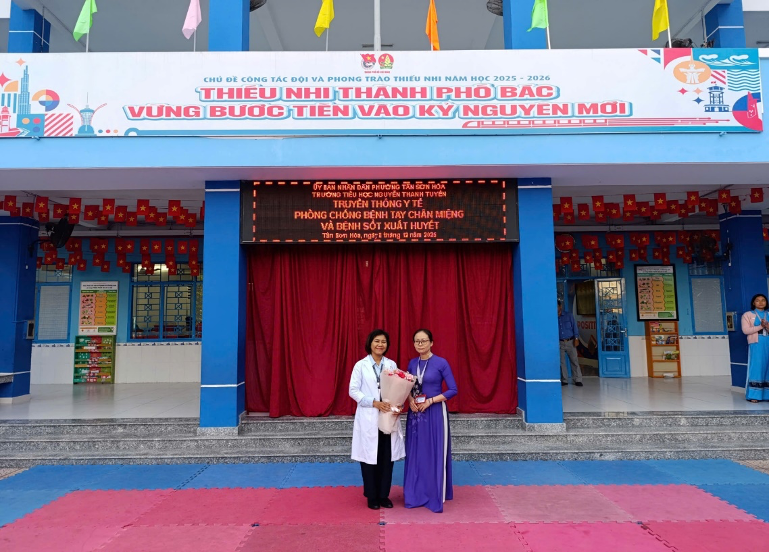PHƯỜNG TÂN SƠN HOÀ TRUYỀN THÔNG PHÒNG CHỐNG DỊCH BỆNH TAY CHÂN MIỆNG VÀ SỐT XUẤT HUYẾT TẠI TRƯỜNG TIỂU HỌC NGUYỄN THANH TUYỀN