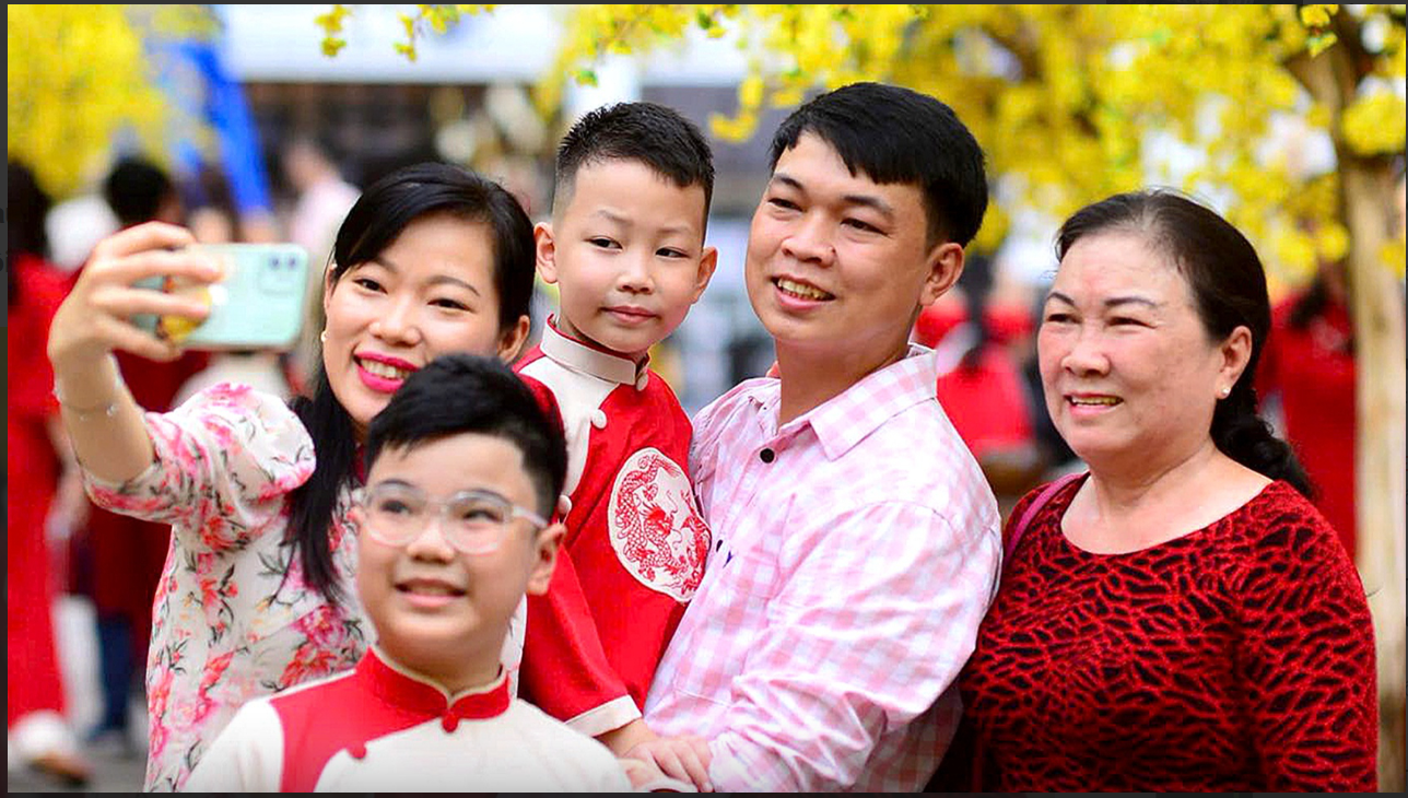 MỨC SINH THÀNH PHỐ HỒ CHÍ MINH: TÍN HIỆU KHỎI SẮC, BÀI TOÁN VẪN CÒN DÀI