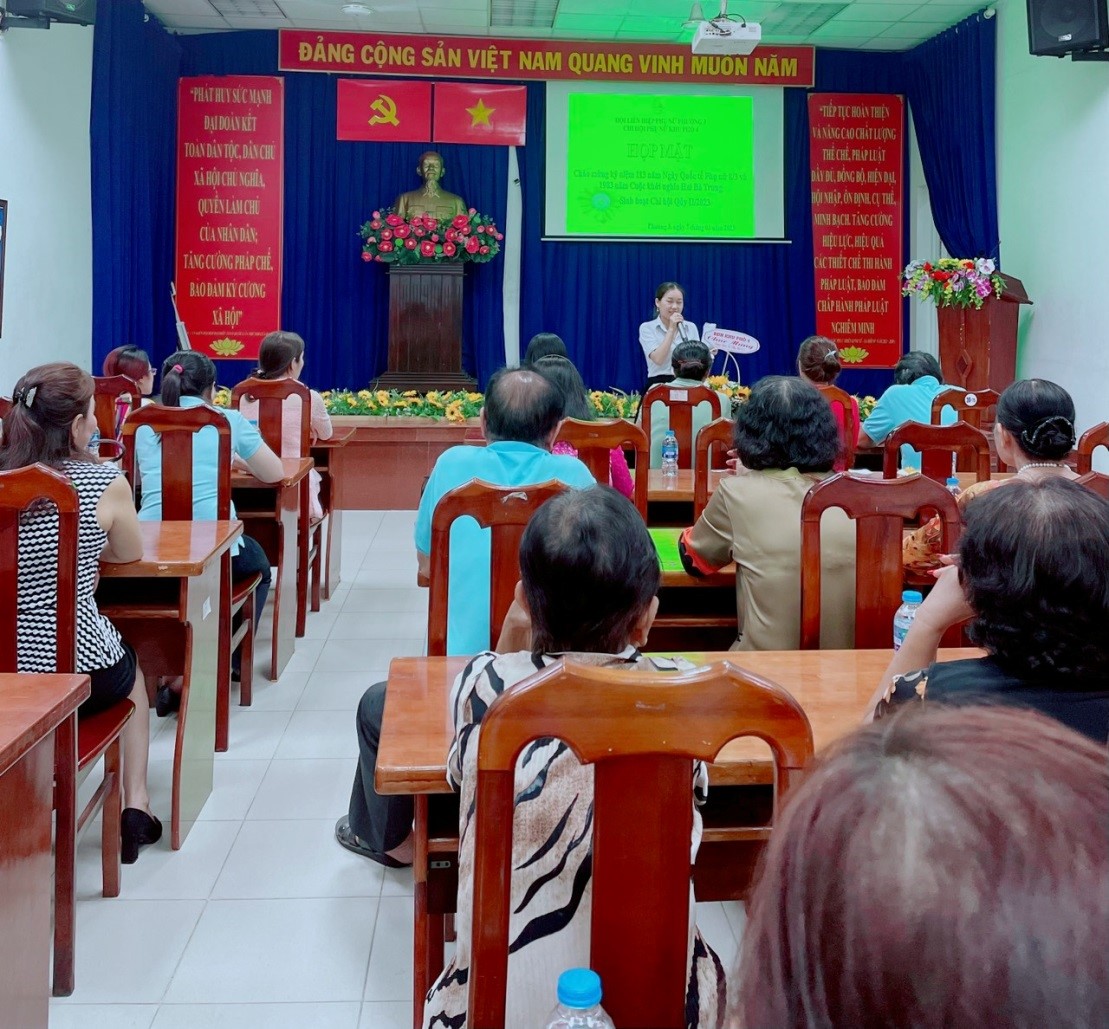 TRẠM Y TẾ PHƯỜNG 3 TUYÊN TRUYỀN VỀ CHĂM SÓC SỨC KHỎE BAN ĐẦU, BỆNH UNG THƯ CỔ TỬ CUNG VÀ LỢI ÍCH CỦA VẮC XIN