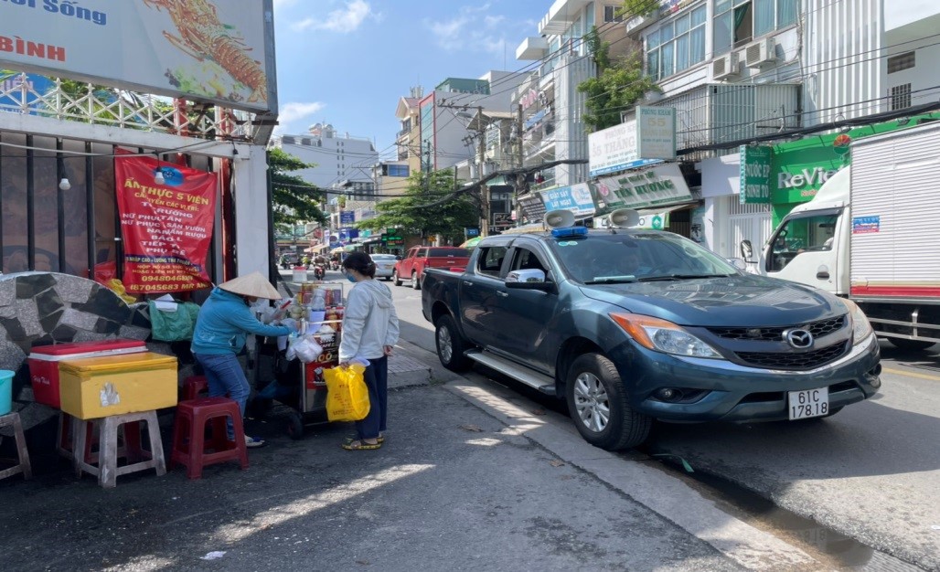 TĂNG CƯỜNG CÔNG TÁC AN TOÀN THỰC PHẨM CHO CÁC CƠ SỞ THỨC ĂN ĐƯỜNG PHỐ TRÊN ĐỊA BÀN PHƯỜNG 4
