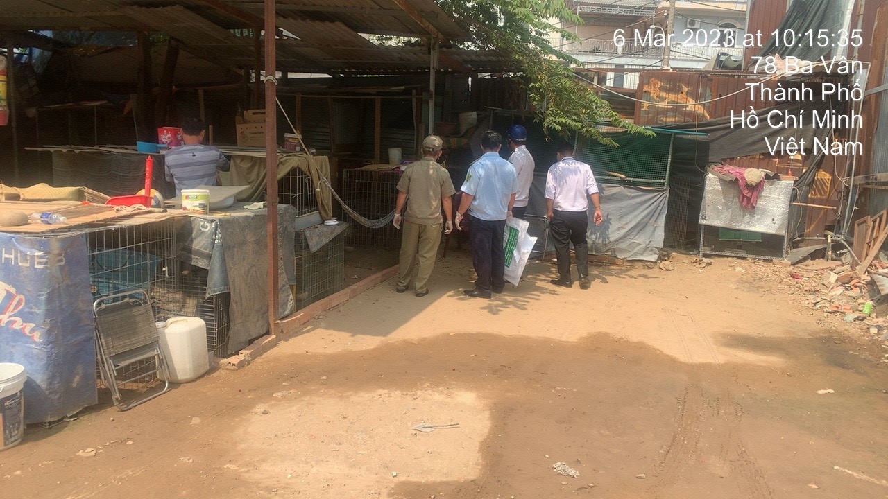 TRẠM Y TẾ PHƯỜNG 14 PHỐI HỢP VỚI ỦY BAN NHÂN DÂN PHƯỜNG KIỂM TRA PHÒNG CHỐNG DỊCH CÚM GIA CẦM TẠI CHỢ VÕ THÀNH TRANG         ​