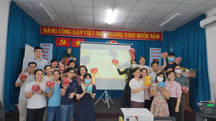 CHI HỘI KHUYẾN HỌC TRUNG TÂM Y TẾ QUẬN TÂN BÌNH TỔ CHỨC NGÀY HỘI THU HEO ĐẤT NHÂN KỶ NIỆM 133 NĂM NGÀY SINH CHỦ TỊCH HỒ CHÍ MINH (19/5/1890 - 19/5/2023)  ​