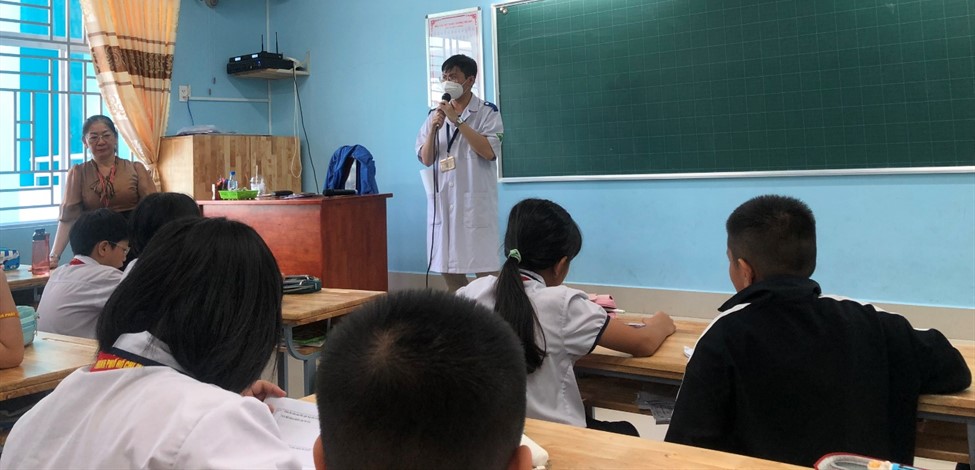 HƯỚNG DẪN CHĂM SÓC RĂNG MIỆNG CHO HỌC SINH TIỂU HỌC