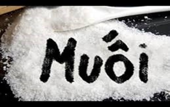 GIẢM TIÊU THỤ MUỐI ĐỂ BẢO VỆ SỨC KHỎE