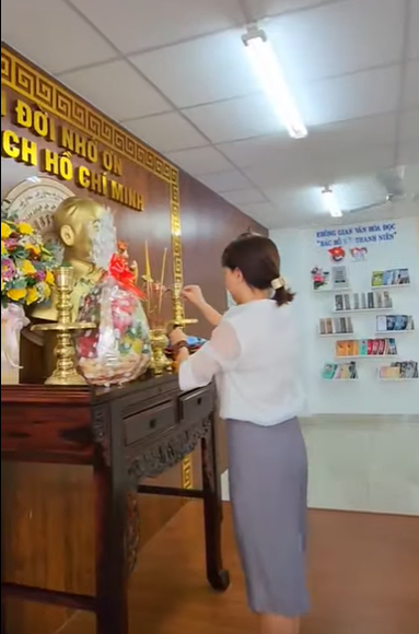 Trung tâm Y tế Tân Bình dâng hương kỷ niệm 134 năm ngày sinh Chủ tịch Hồ Chí Minh